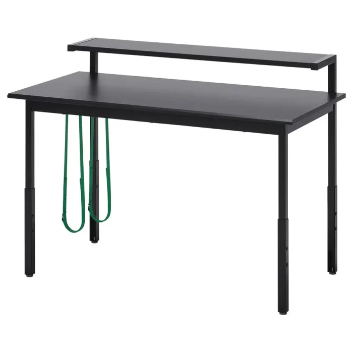 UTVISNING Gaming desk with shelf